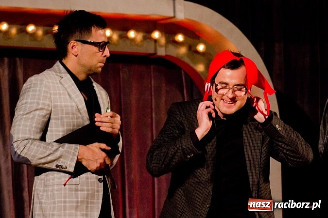 Zdjęcie w galerii na portalu naszraciborz.pl: Bilety na kabarety sprzedają się na pniu. Paranienormalni wystąpili dwa razy wiadomości z regionu