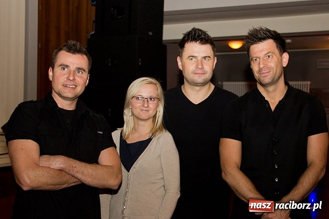 Zdjęcie w galerii na portalu naszraciborz.pl: Bilety na kabarety sprzedają się na pniu. Paranienormalni wystąpili dwa razy wiadomości z regionu