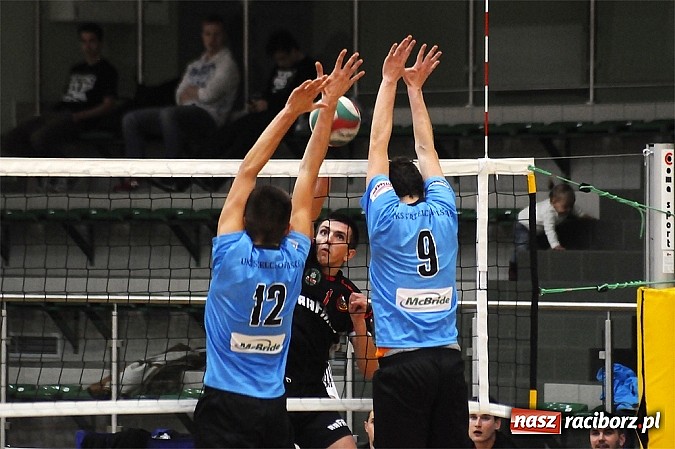 Zdjęcie w galerii na portalu naszraciborz.pl: Siatkówka. Szczęście było blisko wiadomości z regionu