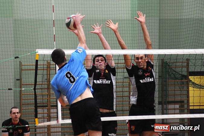 Zdjęcie w galerii na portalu naszraciborz.pl: Siatkówka. Szczęście było blisko wiadomości z regionu