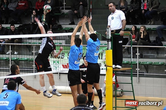 Zdjęcie w galerii na portalu naszraciborz.pl: Siatkówka. Szczęście było blisko wiadomości z regionu