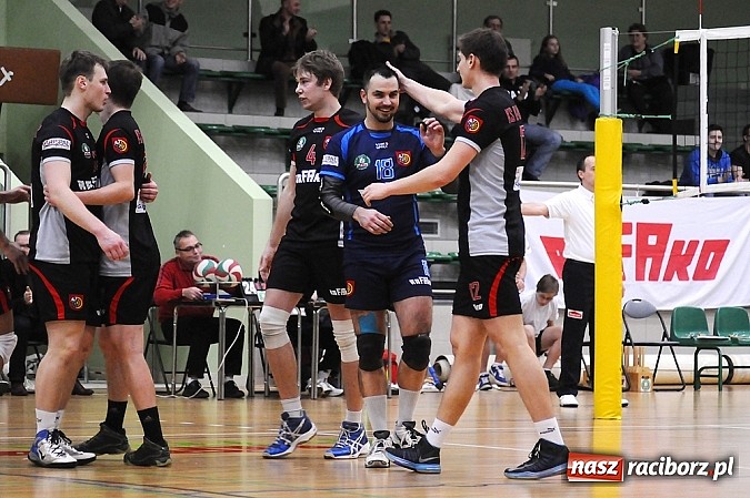 Zdjęcie w galerii na portalu naszraciborz.pl: Siatkówka. Szczęście było blisko wiadomości z regionu