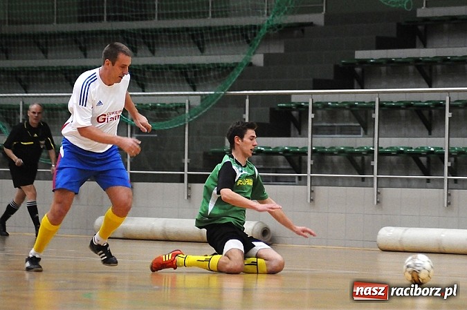 Zdjęcie w galerii na portalu naszraciborz.pl: Drużyna Wychylylybymy idzie jak burza wiadomości z regionu
