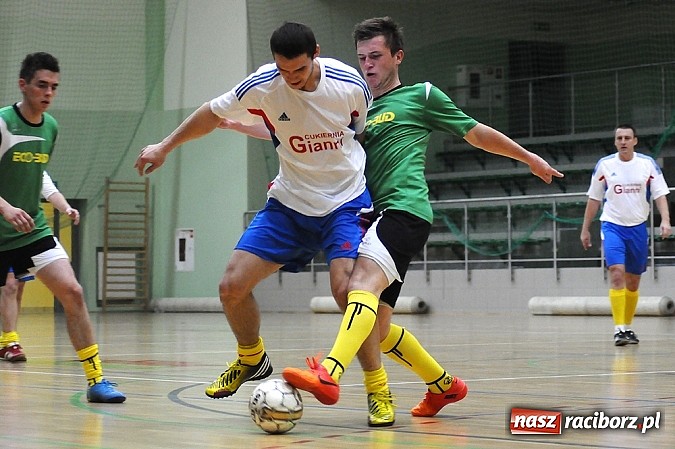 Zdjęcie w galerii na portalu naszraciborz.pl: Drużyna Wychylylybymy idzie jak burza wiadomości z regionu