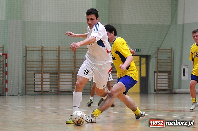 Zdjęcie w galerii na portalu naszraciborz.pl: Drużyna Wychylylybymy idzie jak burza wiadomości z regionu