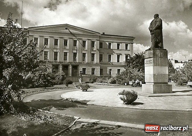 Zdjęcie w galerii na portalu naszraciborz.pl: Hej kudłaty, kup se waty. Kim był słynny Arafat z ulicy Długiej w Raciborzu?  wiadomości z regionu