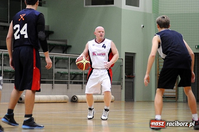 Zdjęcie w galerii na portalu naszraciborz.pl: Koszykówka. Kaman przegrywa i dwie dogrywki Koltechu wiadomości z regionu