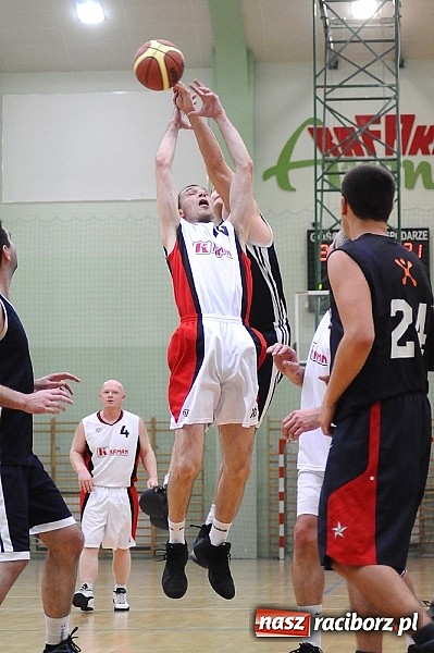 Zdjęcie w galerii na portalu naszraciborz.pl: Koszykówka. Kaman przegrywa i dwie dogrywki Koltechu wiadomości z regionu