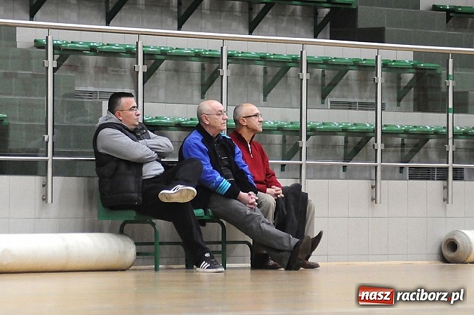 Zdjęcie w galerii na portalu naszraciborz.pl: Koszykówka. Kaman przegrywa i dwie dogrywki Koltechu wiadomości z regionu