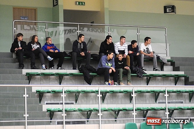 Zdjęcie w galerii na portalu naszraciborz.pl: Koszykówka. Kaman przegrywa i dwie dogrywki Koltechu wiadomości z regionu