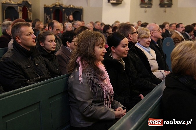 Zdjęcie w galerii na portalu naszraciborz.pl: Ch&oacute;r z Brzezia świętował 30. urodziny wiadomości z regionu