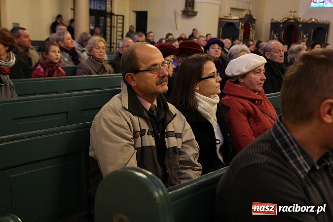 Zdjęcie w galerii na portalu naszraciborz.pl: Ch&oacute;r z Brzezia świętował 30. urodziny wiadomości z regionu