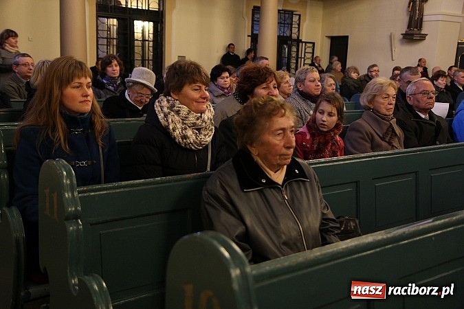 Zdjęcie w galerii na portalu naszraciborz.pl: Ch&oacute;r z Brzezia świętował 30. urodziny wiadomości z regionu