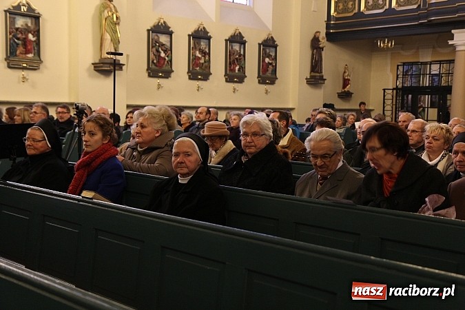 Zdjęcie w galerii na portalu naszraciborz.pl: Ch&oacute;r z Brzezia świętował 30. urodziny wiadomości z regionu