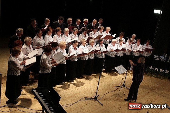 Zdjęcie w galerii na portalu naszraciborz.pl: W RCK-u odbył się XXIII Festiwal Pieśni Ch&oacute;ralnej do sł&oacute;w Josepha von Eichendorffa wiadomości z regionu