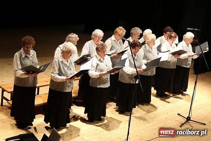 Zdjęcie w galerii na portalu naszraciborz.pl: W RCK-u odbył się XXIII Festiwal Pieśni Ch&oacute;ralnej do sł&oacute;w Josepha von Eichendorffa wiadomości z regionu