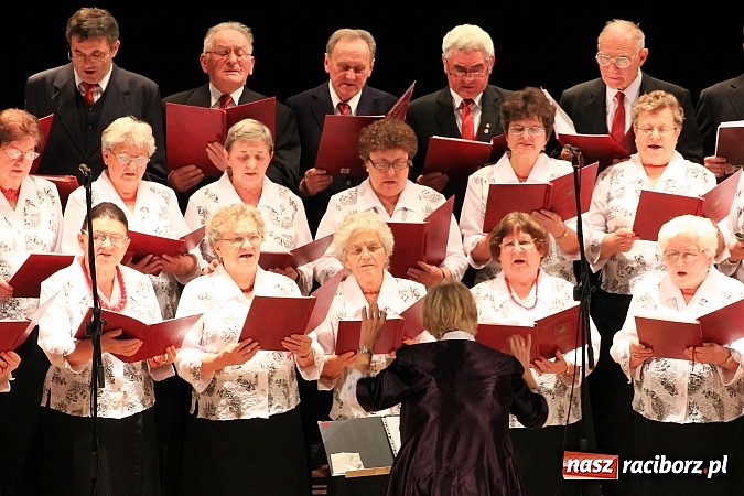 Zdjęcie w galerii na portalu naszraciborz.pl: W RCK-u odbył się XXIII Festiwal Pieśni Ch&oacute;ralnej do sł&oacute;w Josepha von Eichendorffa wiadomości z regionu