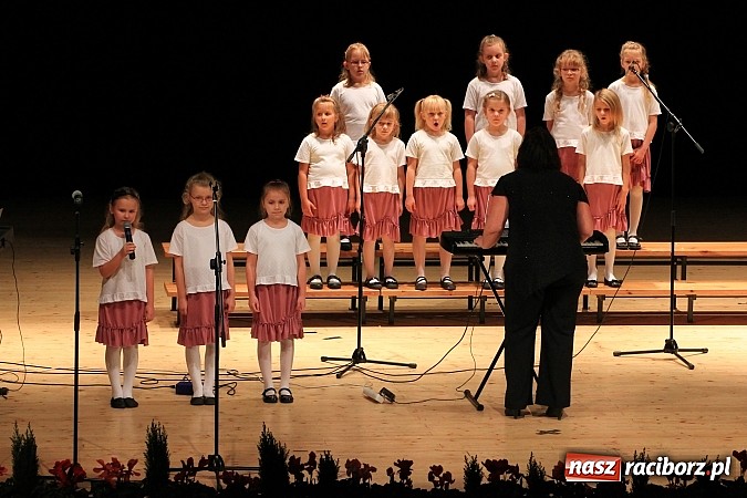 Zdjęcie w galerii na portalu naszraciborz.pl: W RCK-u odbył się XXIII Festiwal Pieśni Ch&oacute;ralnej do sł&oacute;w Josepha von Eichendorffa wiadomości z regionu