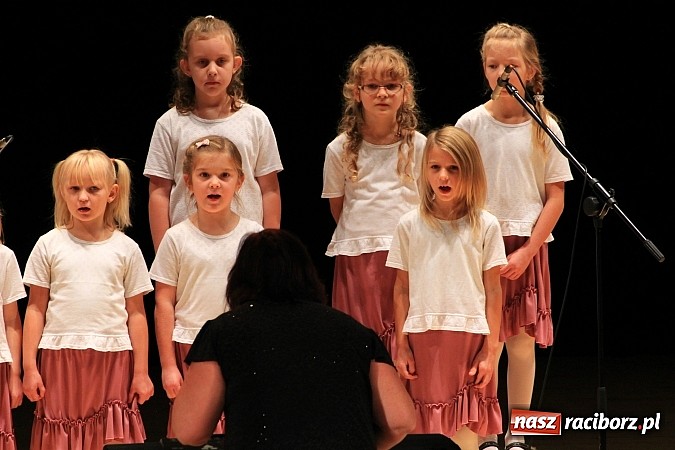 Zdjęcie w galerii na portalu naszraciborz.pl: W RCK-u odbył się XXIII Festiwal Pieśni Ch&oacute;ralnej do sł&oacute;w Josepha von Eichendorffa wiadomości z regionu