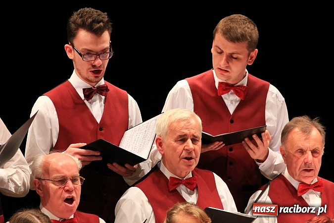 Zdjęcie w galerii na portalu naszraciborz.pl: W RCK-u odbył się XXIII Festiwal Pieśni Ch&oacute;ralnej do sł&oacute;w Josepha von Eichendorffa wiadomości z regionu