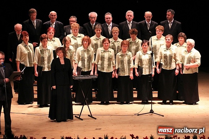 Zdjęcie w galerii na portalu naszraciborz.pl: W RCK-u odbył się XXIII Festiwal Pieśni Ch&oacute;ralnej do sł&oacute;w Josepha von Eichendorffa wiadomości z regionu