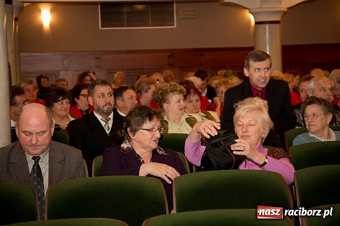 Zdjęcie w galerii na portalu naszraciborz.pl: W RCK-u odbył się XXIII Festiwal Pieśni Ch&oacute;ralnej do sł&oacute;w Josepha von Eichendorffa wiadomości z regionu
