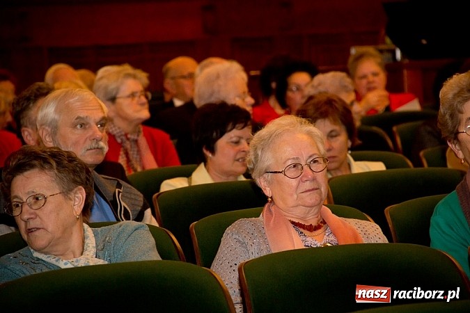 Zdjęcie w galerii na portalu naszraciborz.pl: W RCK-u odbył się XXIII Festiwal Pieśni Ch&oacute;ralnej do sł&oacute;w Josepha von Eichendorffa wiadomości z regionu