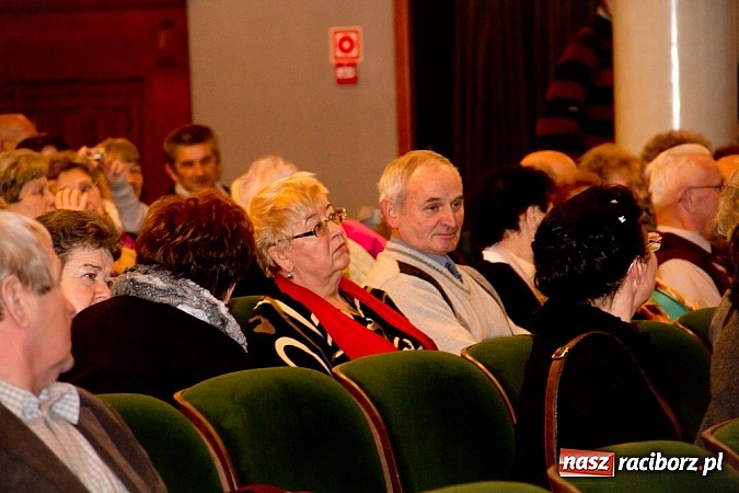 Zdjęcie w galerii na portalu naszraciborz.pl: W RCK-u odbył się XXIII Festiwal Pieśni Ch&oacute;ralnej do sł&oacute;w Josepha von Eichendorffa wiadomości z regionu