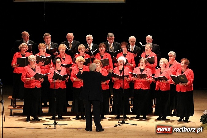 Zdjęcie w galerii na portalu naszraciborz.pl: W RCK-u odbył się XXIII Festiwal Pieśni Ch&oacute;ralnej do sł&oacute;w Josepha von Eichendorffa wiadomości z regionu