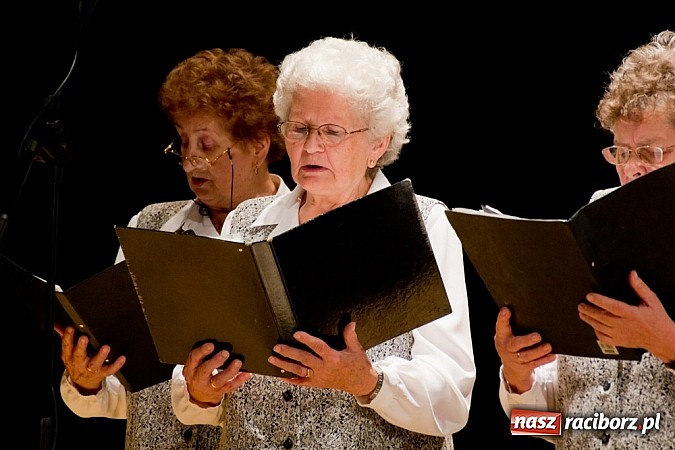 Zdjęcie w galerii na portalu naszraciborz.pl: W RCK-u odbył się XXIII Festiwal Pieśni Ch&oacute;ralnej do sł&oacute;w Josepha von Eichendorffa wiadomości z regionu