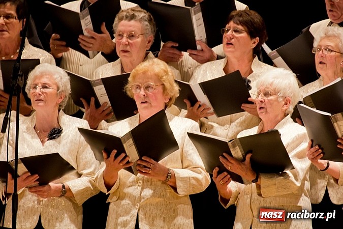 Zdjęcie w galerii na portalu naszraciborz.pl: W RCK-u odbył się XXIII Festiwal Pieśni Ch&oacute;ralnej do sł&oacute;w Josepha von Eichendorffa wiadomości z regionu