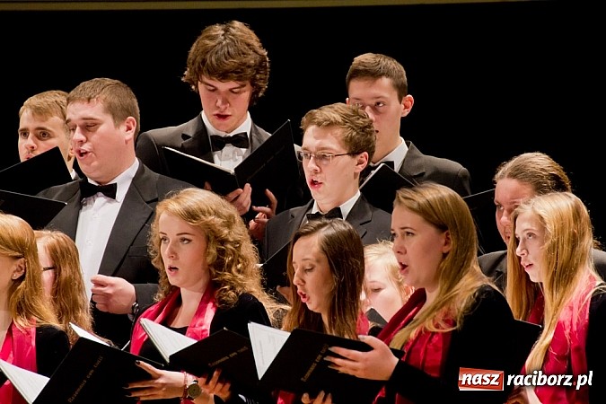 Zdjęcie w galerii na portalu naszraciborz.pl: W RCK-u odbył się XXIII Festiwal Pieśni Ch&oacute;ralnej do sł&oacute;w Josepha von Eichendorffa wiadomości z regionu