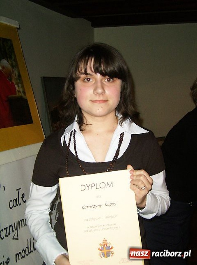 Zdjęcie w galerii na portalu naszraciborz.pl: Gimnazjum nr 5 ma patrona wiadomości z regionu