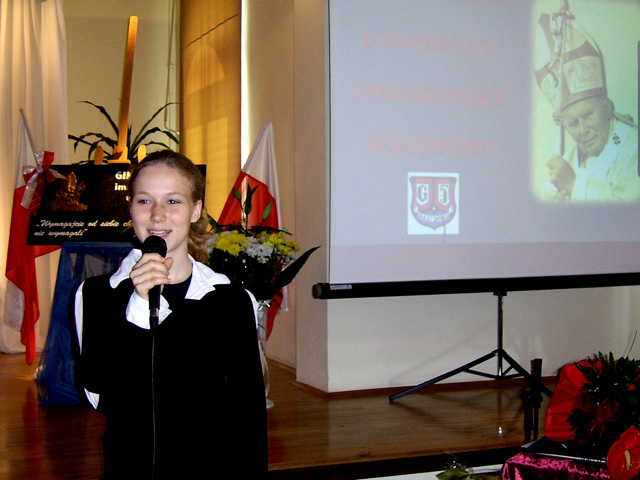 Zdjęcie w galerii na portalu naszraciborz.pl: Gimnazjum nr 5 ma patrona wiadomości z regionu