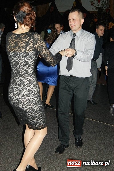 Zdjęcie w galerii na portalu naszraciborz.pl: Udana zabawa andrzejkowa w Syryni wiadomości z regionu