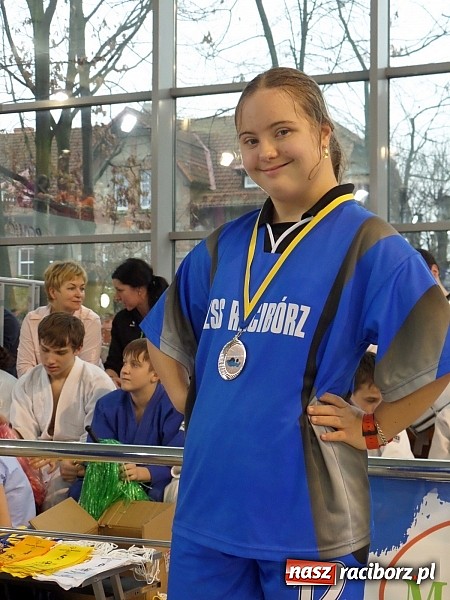 Zdjęcie w galerii na portalu naszraciborz.pl: 150 zawodników na Mityngu Pływackim Olimpiad Specjalnych wiadomości z regionu