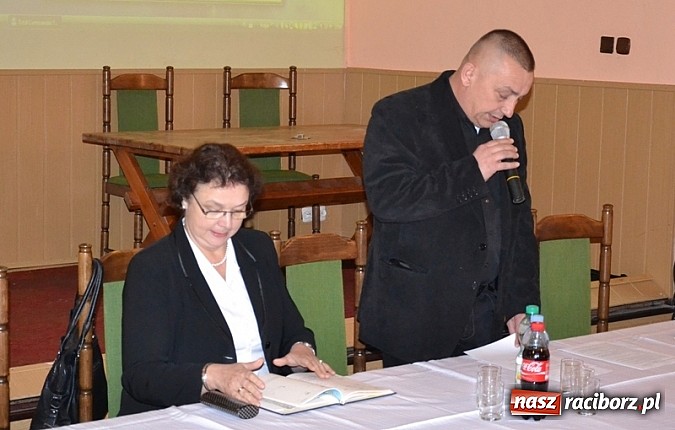 Zdjęcie w galerii na portalu naszraciborz.pl: Żmije w łatwopalnych chaszczach i spadki napięcia wiadomości z regionu