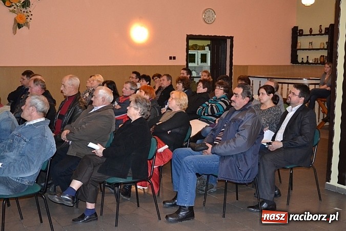 Zdjęcie w galerii na portalu naszraciborz.pl: Żmije w łatwopalnych chaszczach i spadki napięcia wiadomości z regionu