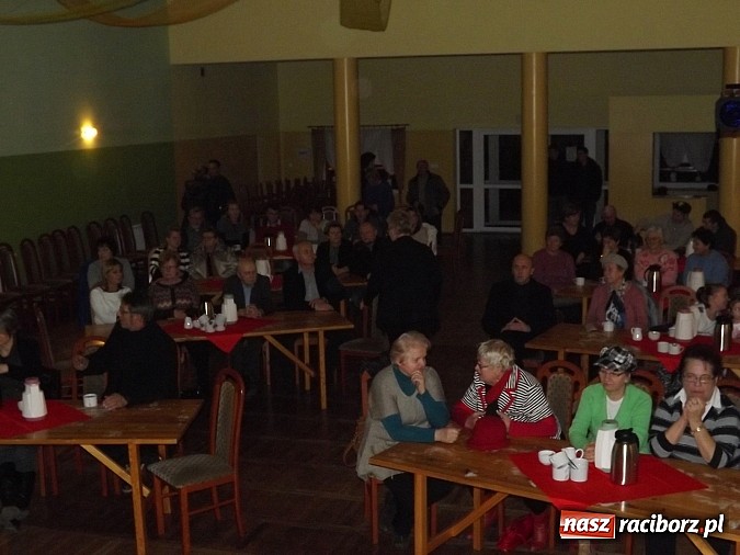 Zdjęcie w galerii na portalu naszraciborz.pl: Koncert Jesienny w GOK-u w Kobyli wiadomości z regionu