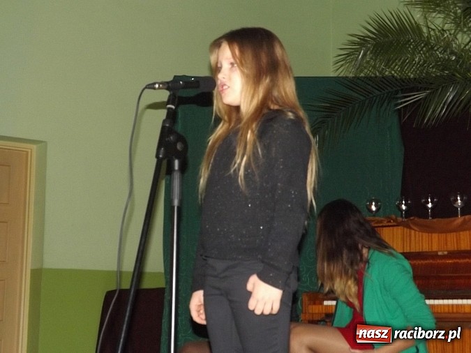 Zdjęcie w galerii na portalu naszraciborz.pl: Koncert Jesienny w GOK-u w Kobyli wiadomości z regionu