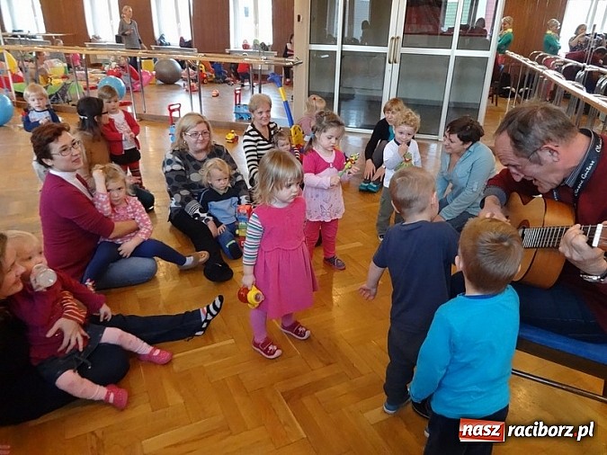 Zdjęcie w galerii na portalu naszraciborz.pl: Bo każde dziecko jest kimś ważnym dla świata wiadomości z regionu