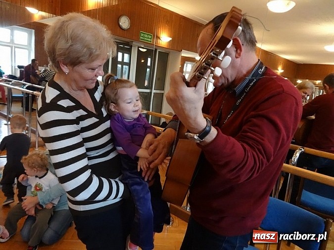 Zdjęcie w galerii na portalu naszraciborz.pl: Bo każde dziecko jest kimś ważnym dla świata wiadomości z regionu