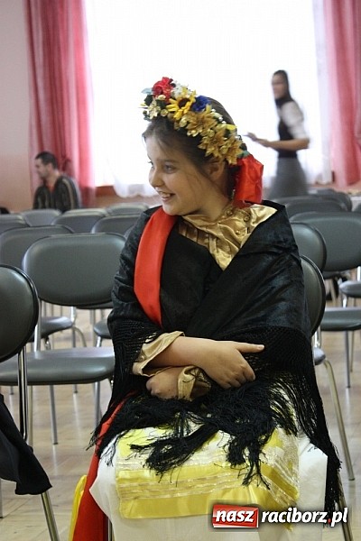 Zdjęcie w galerii na portalu naszraciborz.pl: Festiwal Piosenki Polsko-Morawskiej w Bojanowie wiadomości z regionu