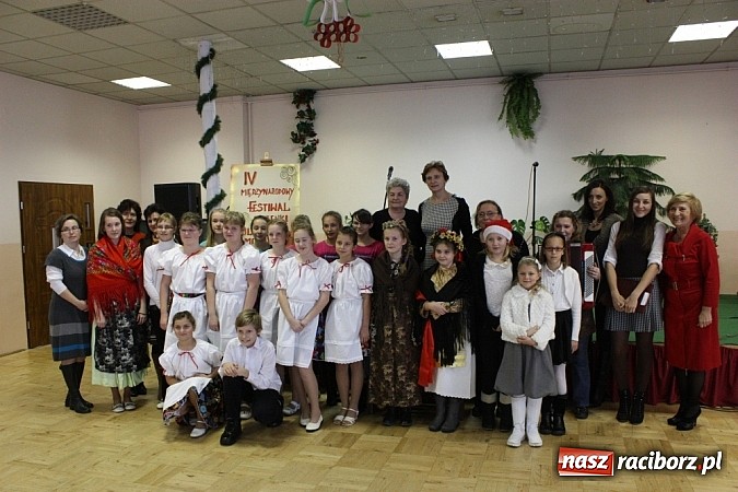 Zdjęcie w galerii na portalu naszraciborz.pl: Festiwal Piosenki Polsko-Morawskiej w Bojanowie wiadomości z regionu