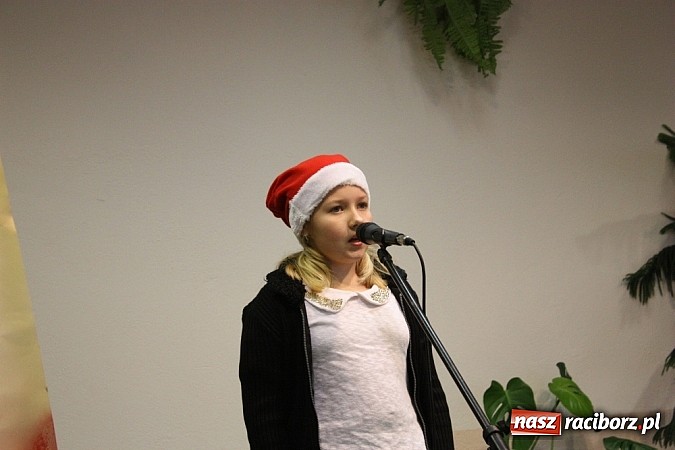 Zdjęcie w galerii na portalu naszraciborz.pl: Festiwal Piosenki Polsko-Morawskiej w Bojanowie wiadomości z regionu