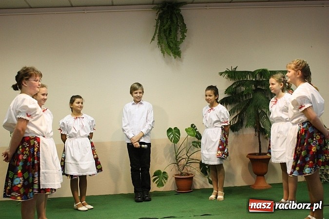 Zdjęcie w galerii na portalu naszraciborz.pl: Festiwal Piosenki Polsko-Morawskiej w Bojanowie wiadomości z regionu