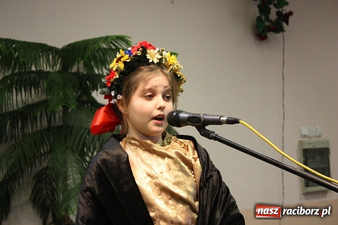 Zdjęcie w galerii na portalu naszraciborz.pl: Festiwal Piosenki Polsko-Morawskiej w Bojanowie wiadomości z regionu