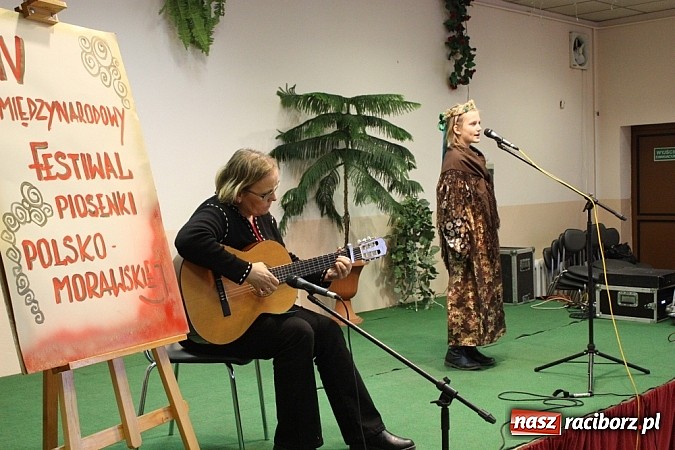 Zdjęcie w galerii na portalu naszraciborz.pl: Festiwal Piosenki Polsko-Morawskiej w Bojanowie wiadomości z regionu