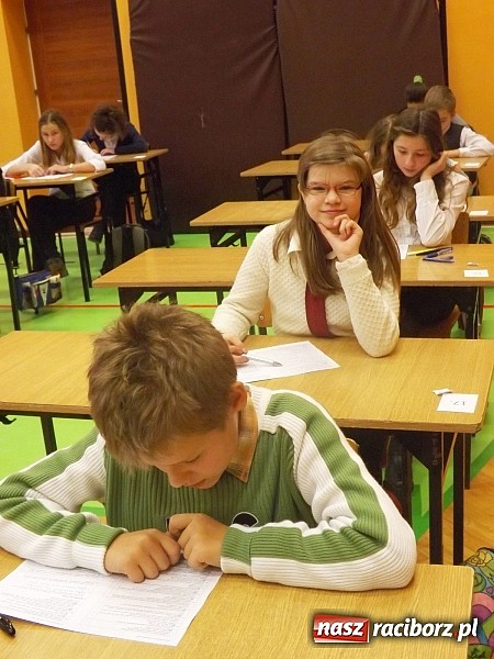 Zdjęcie w galerii na portalu naszraciborz.pl: 52 uczestników na konkursie religijnym w SP 13 wiadomości z regionu