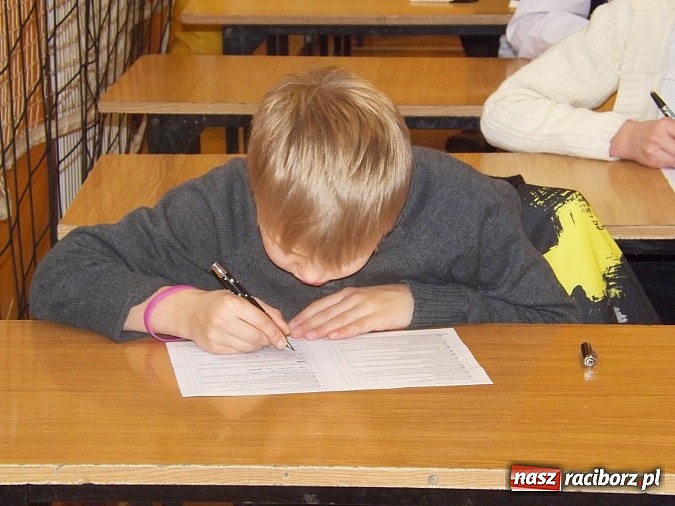 Zdjęcie w galerii na portalu naszraciborz.pl: 52 uczestników na konkursie religijnym w SP 13 wiadomości z regionu